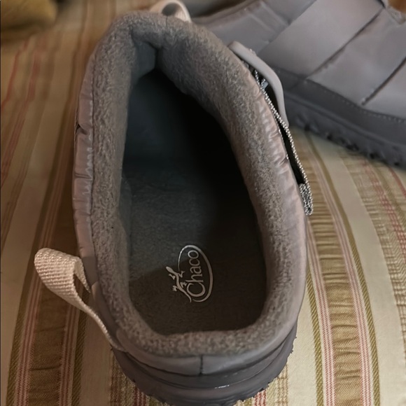 Chaco Women's Ramble Puff Clog - Ash Gray - Picture 3 of 4